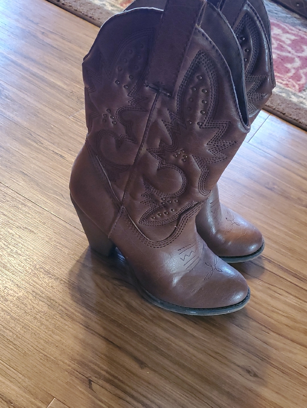 Women's Brown Western Heeled Cowboy Boots